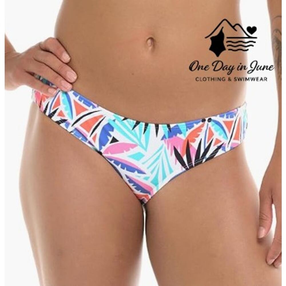 Body Glove Tropical Low Rise Ruched Back Bikini Bottom Size XS